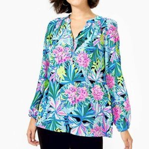 NWT Lilly Pulitzer Elsa silk blouse Large Onyx You Me Giraffe print